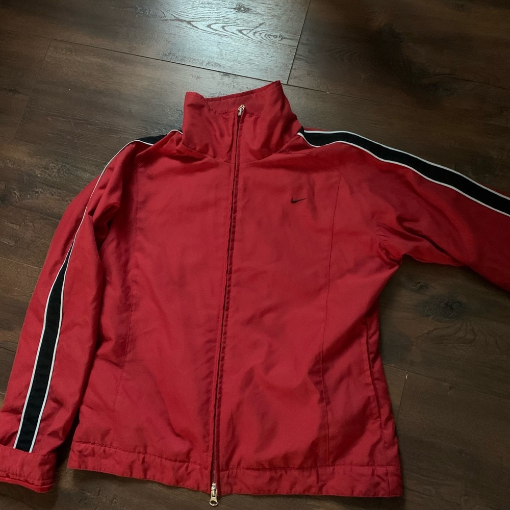 RED NIKE WINDBREAKER
